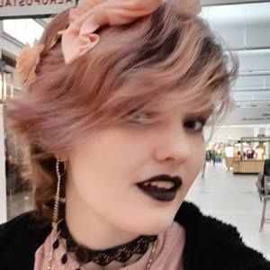 Meet your Posher, Sasha